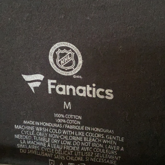 Men’s Vegas Golden Knights shirt size M - Picture 3 of 4